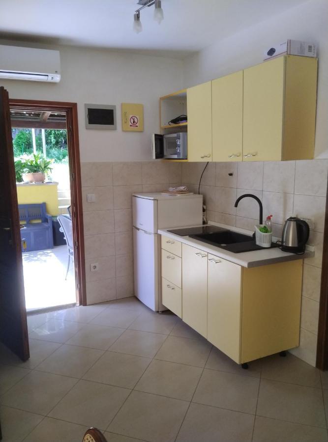 Apartments Caterina Pula Exterior photo