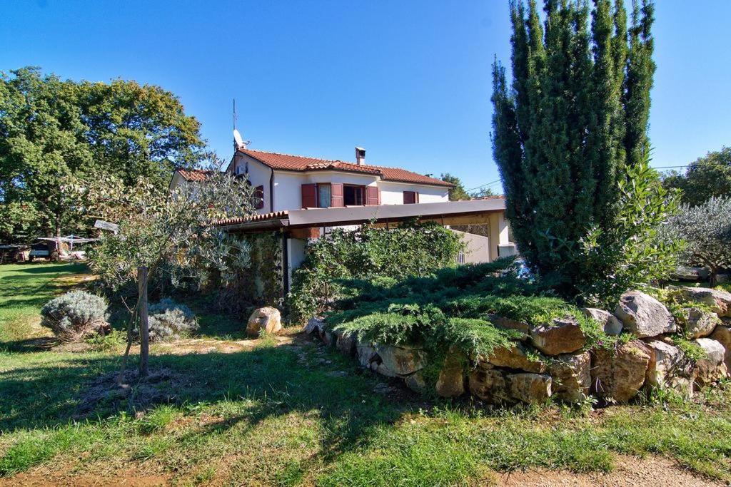 Apartments Caterina Pula Exterior photo